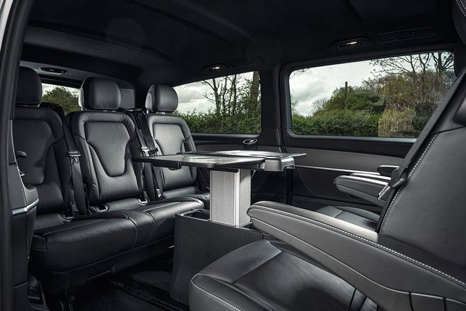 Airport Transfer: Milan to Malpensa Airport MXP by Luxury Van - Timing that helps you avoid airport panic