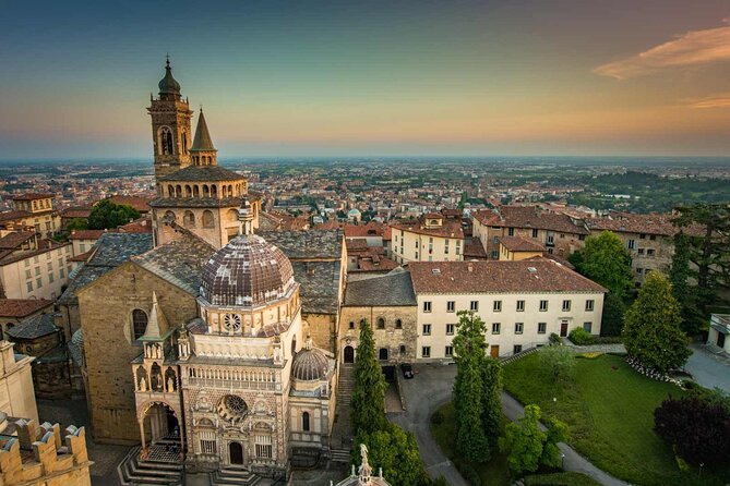 Bergamo, private tour from Milan - Languages and Communication: English-Friendly, Also Flexible
