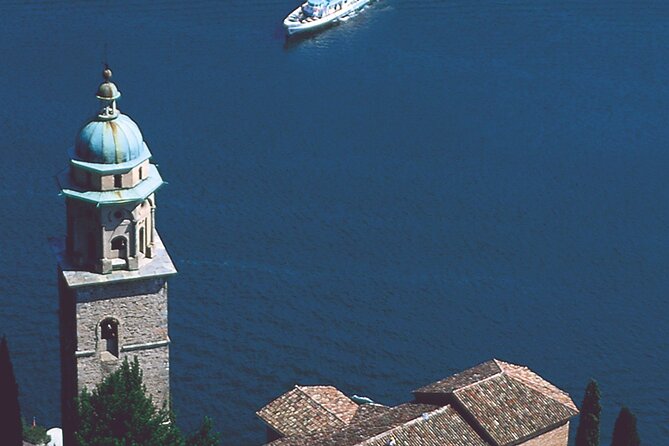 Como, Bellagio & Lugano Day Tour with Lake Cruise - How the tour keeps you informed: bilingual guide + radio headsets