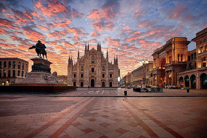 e-Scavenger hunt Milan: Explore the city at your own pace - San Fedele, Casa Panigarola, and Palazzo dei Notai: Church Stops That Reward Curiosity
