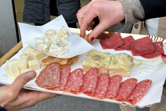 Eating Milan Street Food Tour with Guided Tasting and Sightseeing - Key moments you’ll remember
