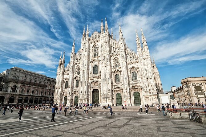Elevated Ecstasy: Duomo Discovery & Rooftop Marvels! - Meeting at Piazza del Duomo: Don’t Let the Wrong Map Ruin It