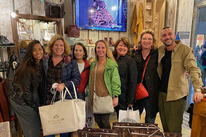 Explore History and Style with this Walking Tour in Milano - Your Guide, Your Questions, Your Shopping Results