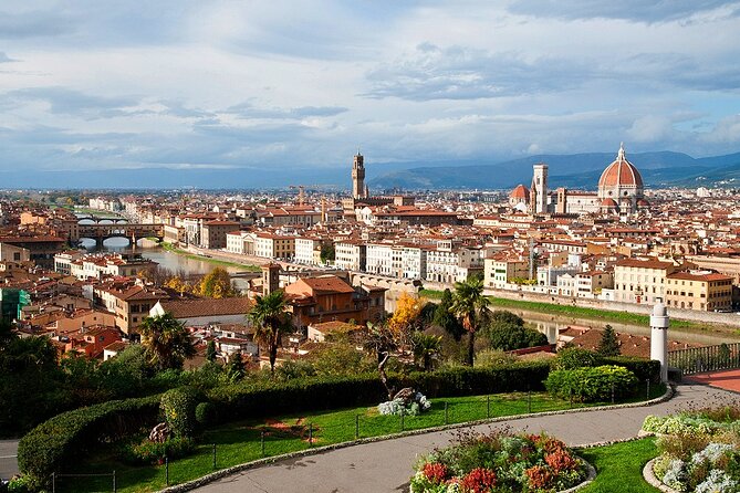 Florence Renaissance and Medieval: Day Trip from Milano by High-Speed Train - Palazzo Medici Riccardi: where the Medici story becomes real
