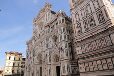 Florence Renaissance and Medieval: Day Trip from Milano by High-Speed Train - 7:00 AM starts and the walking reality around the meeting point