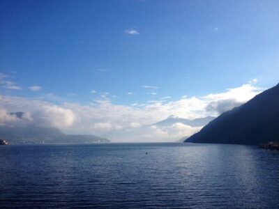 From Milan: Guided Tour of Como & Lake Como - Getting there by train from Milan (and why it matters)