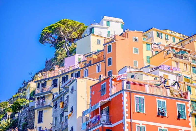 From Milan:Cinque Terre National Park with Limoncino Tasting - Riomaggiore: Where the Houses Meet the Sea