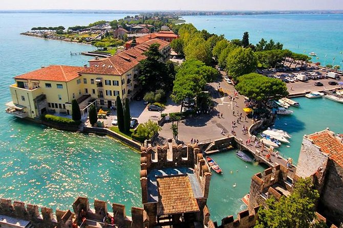 Full-Day Lake Garda and Desenzano del Garda from Milan - small group tour - Narrow streets, beaches, and time to breathe