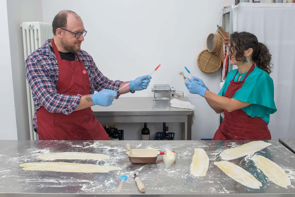 International aperitif + cooking class in Italian - Price and Logistics: What to Budget for and How to Plan Your Arrival