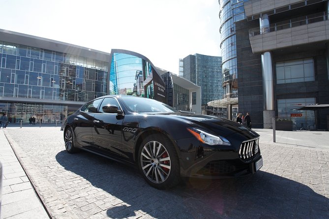LINATE - MILANO airport transfer with private Luxury Car - Price and value: $173.64 for up to 3, one-way
