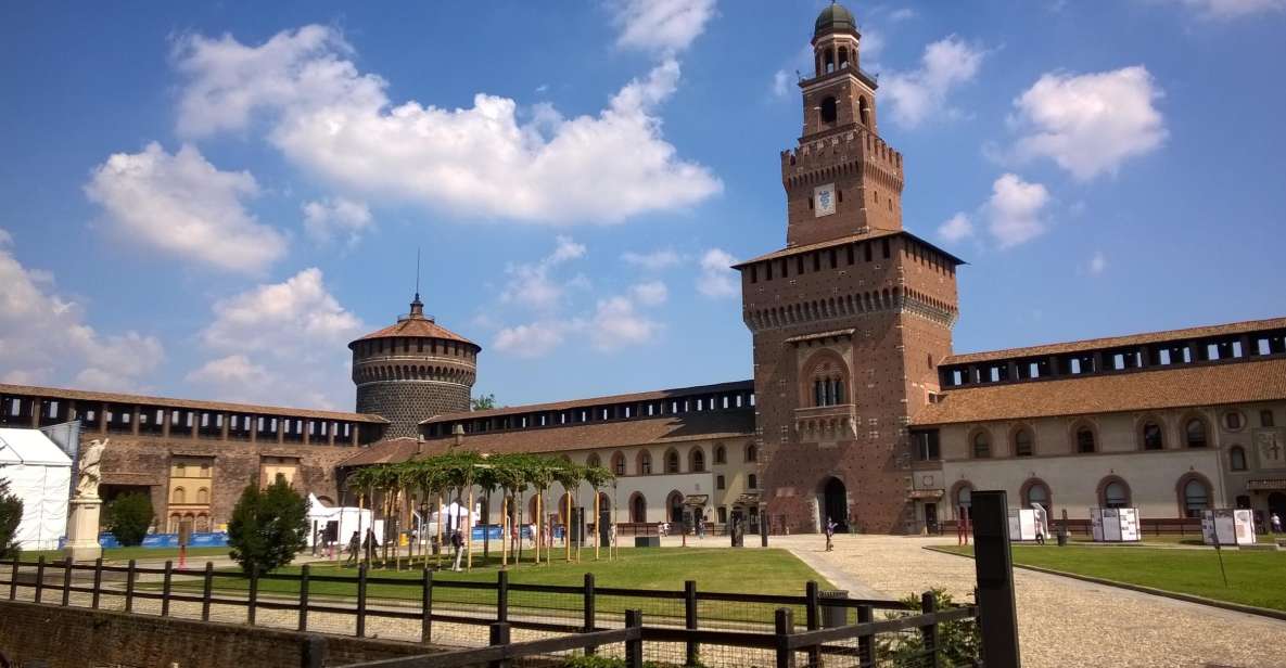 Milan 3–Hour Cultural Bike Tour - Starting at Stazione Centrale: Finding the meeting point fast
