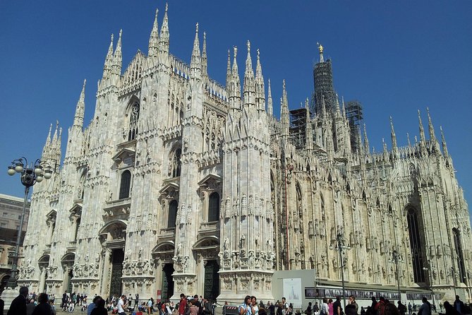 Milan, a city of art an history. Classic tour of Milan - Price math: $541.85 per group, what it really buys
