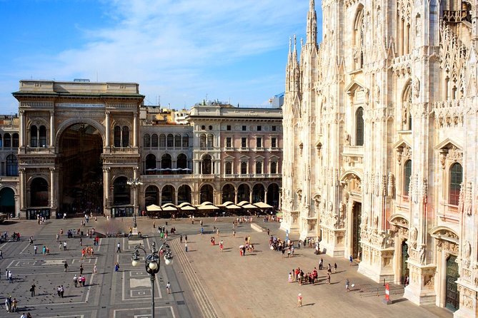 Milan: Best of Skip-the-Line Duomo Guided Tour Experience - Upgrade Option: The 2-Day Hop-on Hop-off Bus Pass