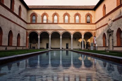 Milan Cathedral, Sforza Castle and Michelangelo’s Pietà Tour - Duomo Square start: how to avoid a stressful morning