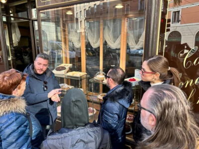 Milan: Delicious Food Tour and City Center Sightseeing - The Food Plan: Butcher, Balsamic, and Two Old Bakeries