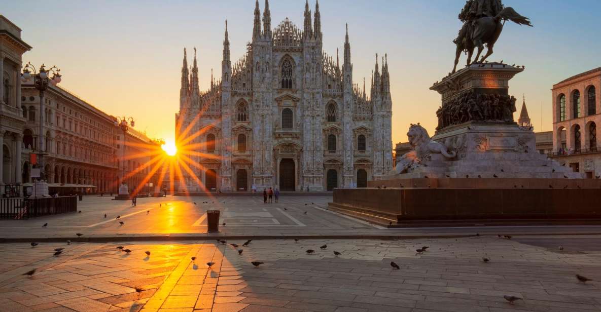 Milan: Express Walk with a Local in 90 minutes - Galleria Vittorio Emanuele II: the landmark that sets the tone