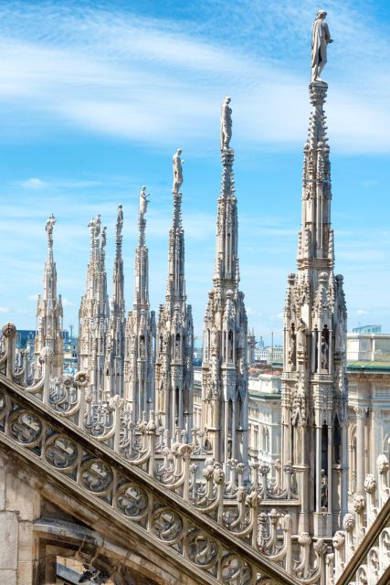 Milan: Express Walk with a Local in 90 minutes - Price and value: $157.47 for 90 minutes, and what you get for it