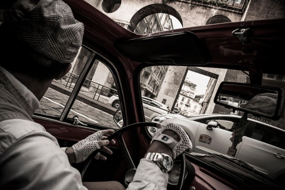 Milan: Fast Tour by Vintage Red Fiat 500 (30 mins, no stop) - Value and Price: $94 Per Group Up to 3