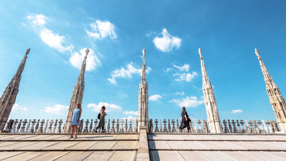 Milan: Highlights Guided Tour and Duomo Priority Access Tour - Meeting at Piazzale Cadorna: find the Needle and Thread