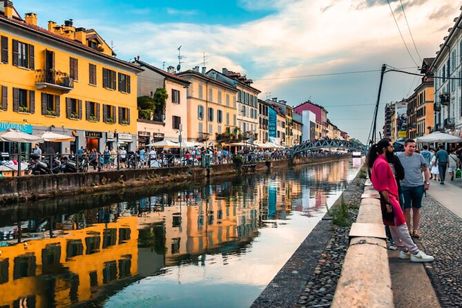 Milan Highlights semi-Private Walking Tour - Why this 2-hour Milan walk is a smart first-day move