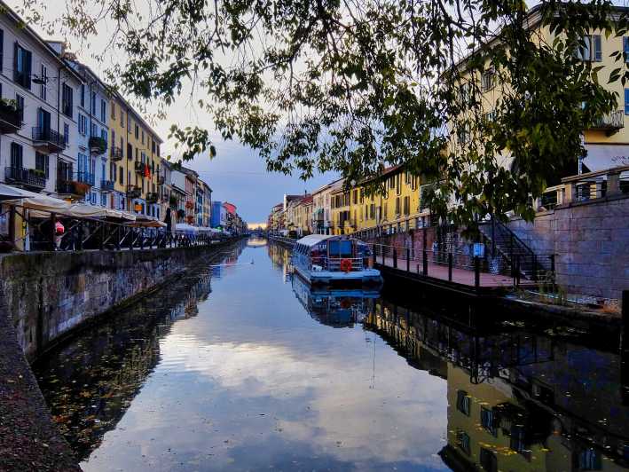 Milan: Navigli District Guided Canal Cruise - Darsena Mooring: The 17th-Century Social Spot From the Water