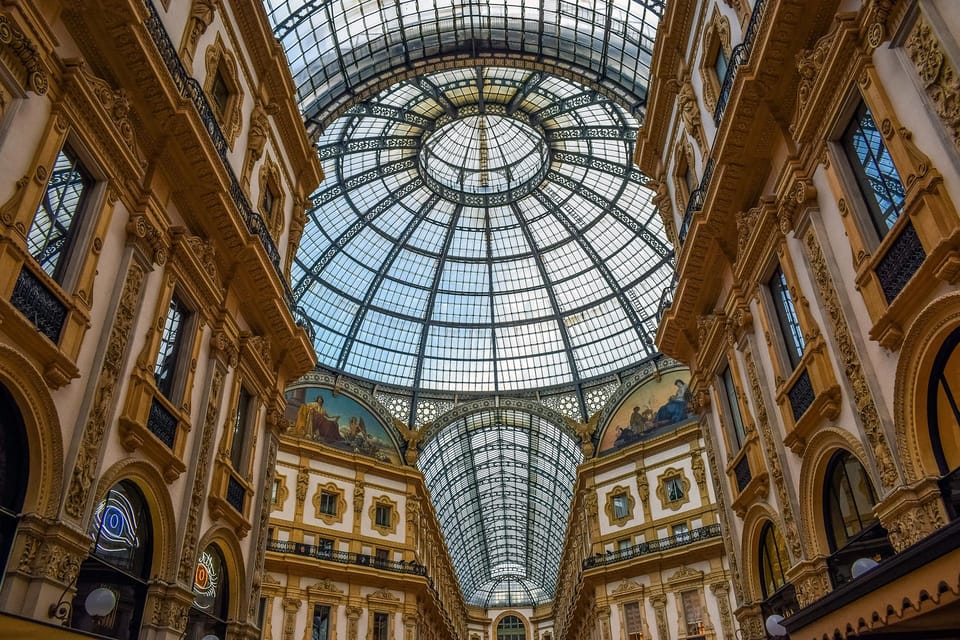 Milan: Night Tour by Bus - Who this Milan night bus tour suits best