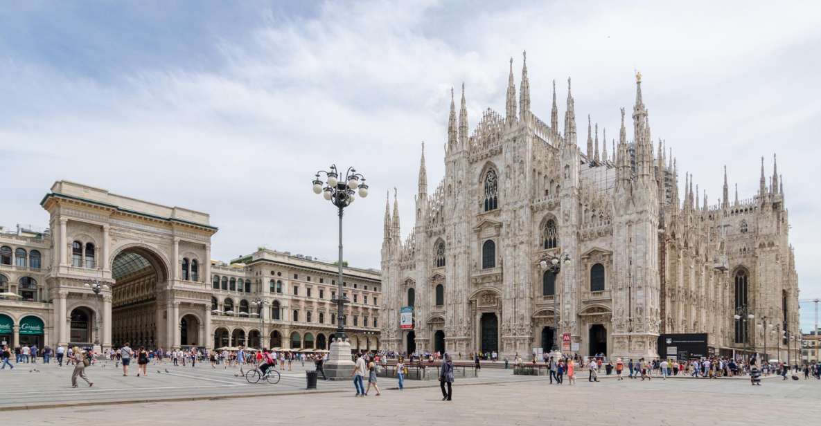 Milan: Private 4-Hour Walking Tour - Starting in the right place: pickup vs. meeting at the Duomo