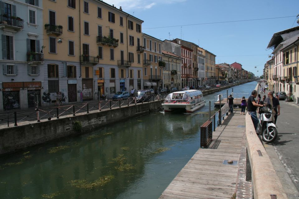 Milan: Private Sightseeing & Shopping Tour with a Local - What this tour is really good at: seeing Milan fast, then shopping smarter