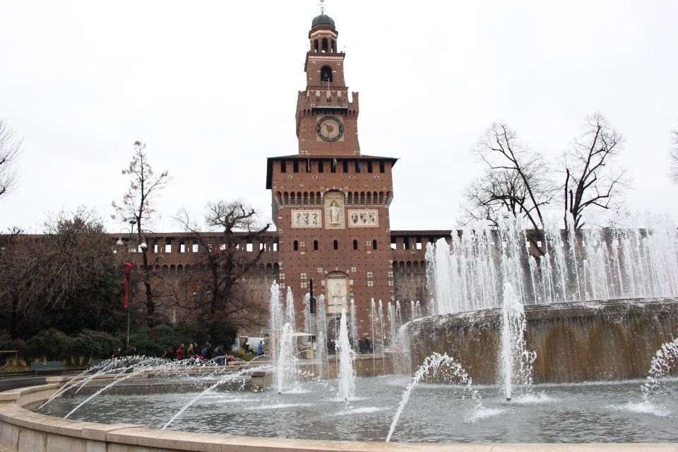 Milan: Sforza Castle Guided Tour - Meeting at Piazza Castello: the easiest starting setup
