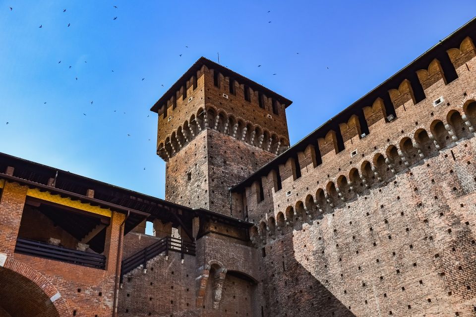 Milan: Sforza Castle Guided Tour - Visconti and Sforza: understanding why the castle kept changing