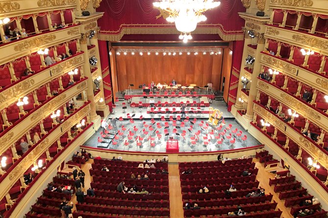 Milan: Skip-the-Line La Scala Theatre Museum Guided Tour - La Scala in One Hour: How This Skip-the-Line Tour Works