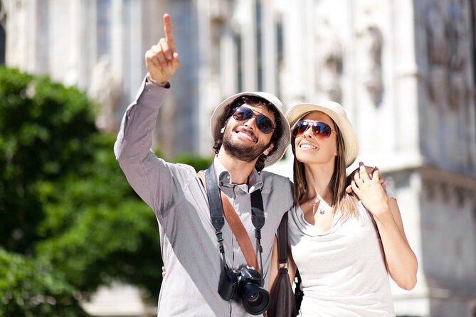 Milan : Small Group Tour Duomo and Terrazze - The Fashion Tour add-on: how to connect Milan’s style to its streets