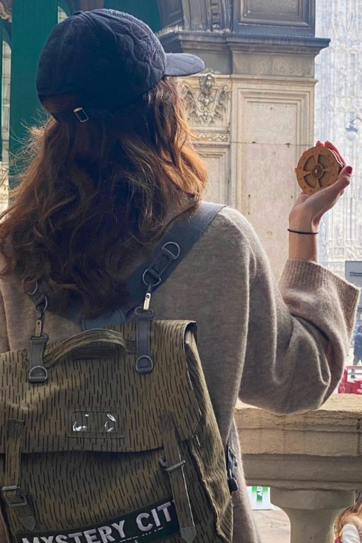 Milan: Treasure Hunt & Walking Tour - Rain, walking comfort, and the reality of self-guided play