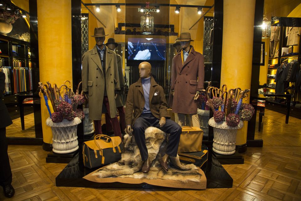 Milan: Walking Fashion Tour - Hidden showrooms and ateliers: what you’ll actually see