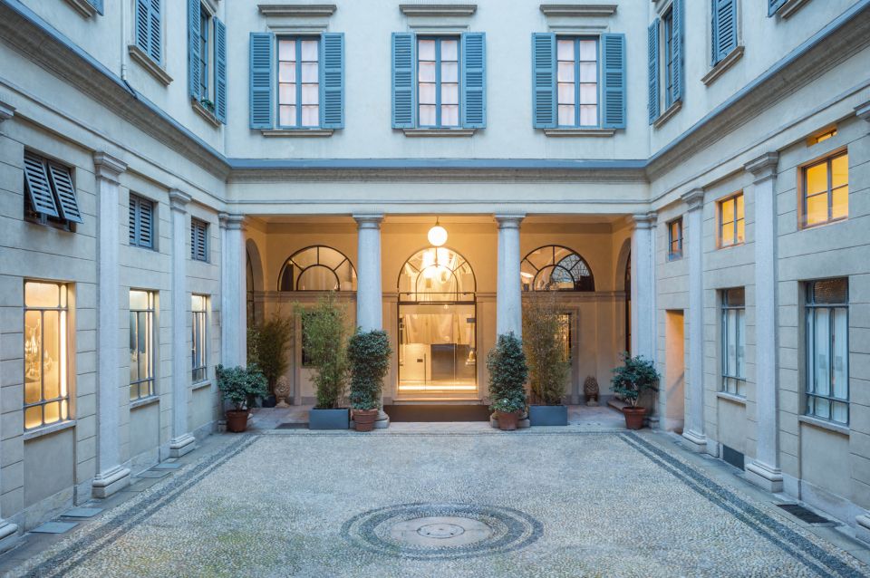 Milan: Walking Fashion Tour - Who should book this walking fashion tour