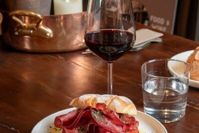 Milan Wine and Food Tasting Experience - The Sommelier Part: What You Really Gain (Not Just Wine Swag)