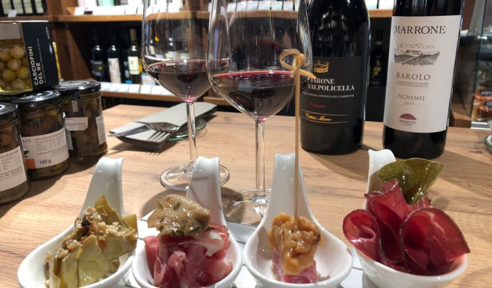 Milan Wine Tasting Aperitivo - Where it happens in Milan: Autentico Milano and the comfort factor