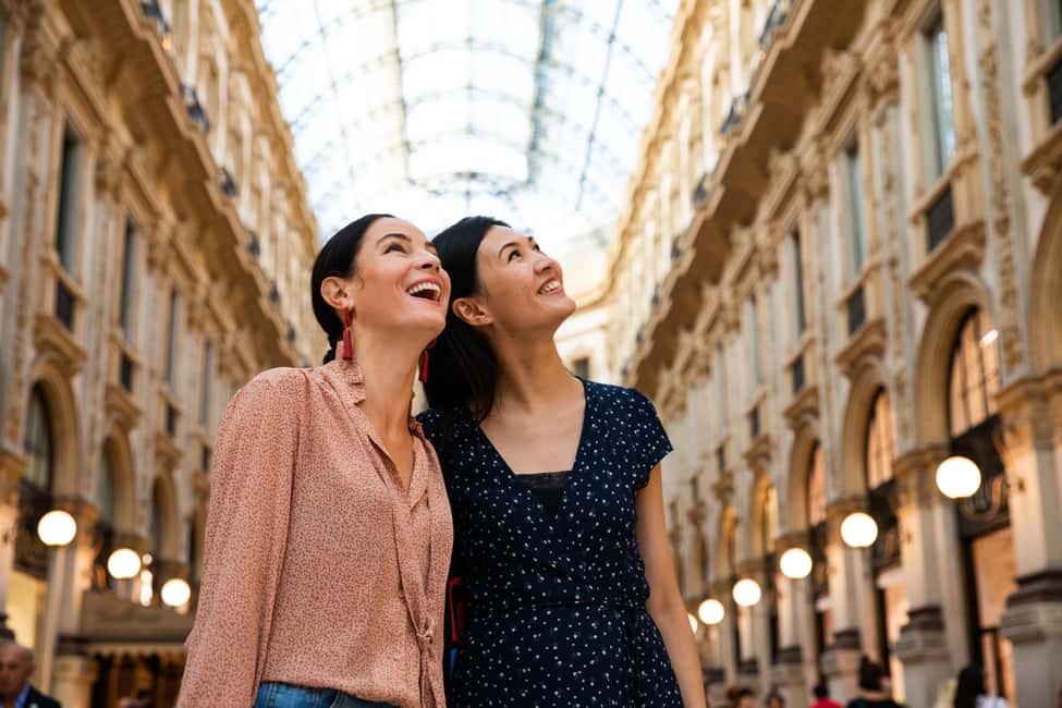 Milano: Highlights Private Tour, Duomo, Castle & Gelato - Sforza Castle courtyard, gardens, and Michelangelo’s masterpiece