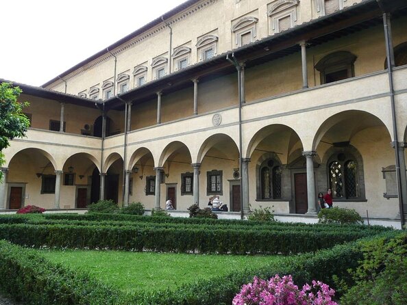 Off the Beaten Track in Milan: Private City Tour - Key things that make this Milan tour work