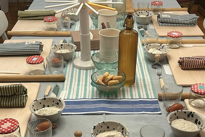 Pasta and Tiramisu join our cooking class - Meeting Point and Timing: 6:00 pm in Via Cola di Rienzo