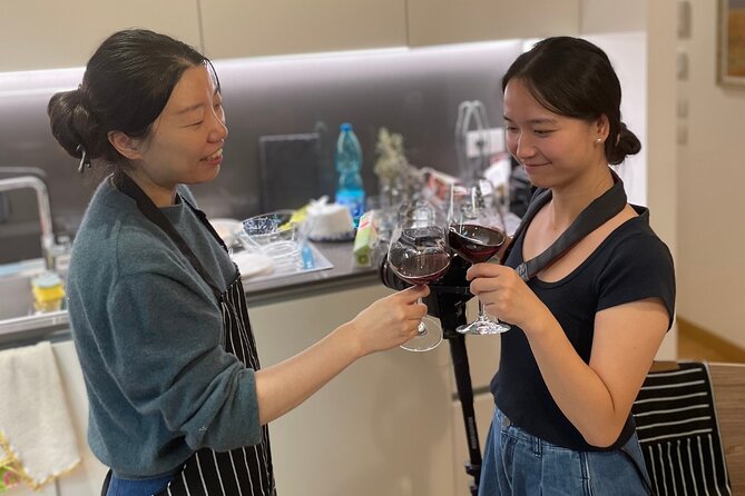 PRIVATE Cooking Class in a Local Home – Pick Your Menu - Picking Your Menu With a Chef in a Milanese Home