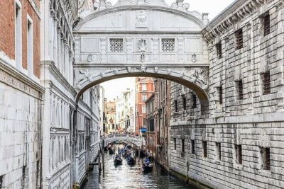 Private Tour from Milan: Venice Full Day Trip by Train - Price and logistics for a Milan to Venice train day