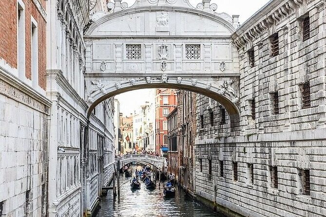 Private Tour from Milan: Venice Full Day Trip by Train - Price and logistics for a Milan to Venice train day