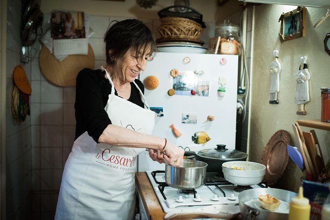 Share Your Pasta Love in a Local’s Home in Milan - Key highlights at a glance