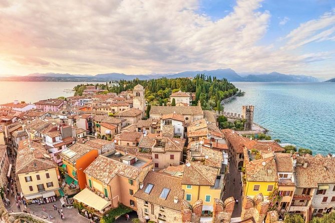 Sirmione & Verona, Lake Garda, tour from Milan - Sirmione stop 2: Centro Storico medieval lanes