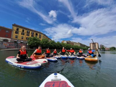 SUPMindfulness on Navigli: wellness experience in Milan - Meeting the instructors and learning your SUP before the water
