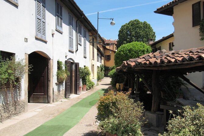 The Magic of Navigli: Self-Guided Puzzle Quest in Milan - Booking Smart: When to Reserve