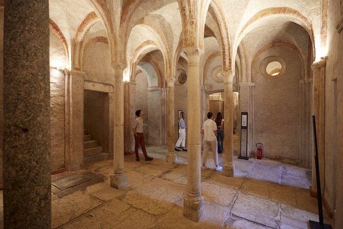 Ticket Pinacoteca Ambrosiana + Cripta San Sepolcro, Milan - Timing: how to fit Pinacoteca + the crypt without rushing your best moments