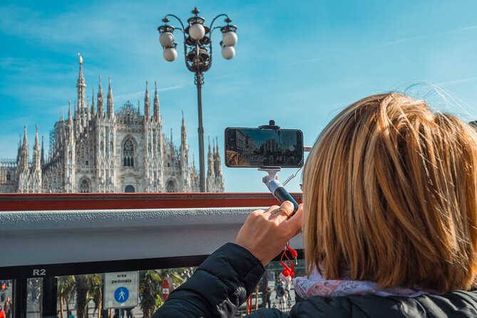 Tour of Milan by open bus, valid for 3 days - Starting at Piazza del Duomo: The Best Place to Orient Yourself