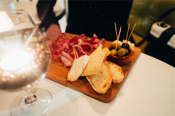 Wine Class and Tasting in Milan - Semi Private tour - Buying bottles at the end: make it a souvenir, not just a memory